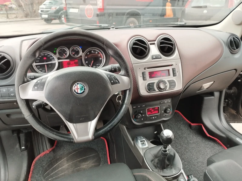 Alfa Romeo MiTo 1.4i EURO 5A , снимка 17 - Автомобили и джипове - 49307069