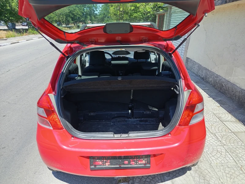 Toyota Yaris 1.0-69кс, снимка 5 - Автомобили и джипове - 51707476