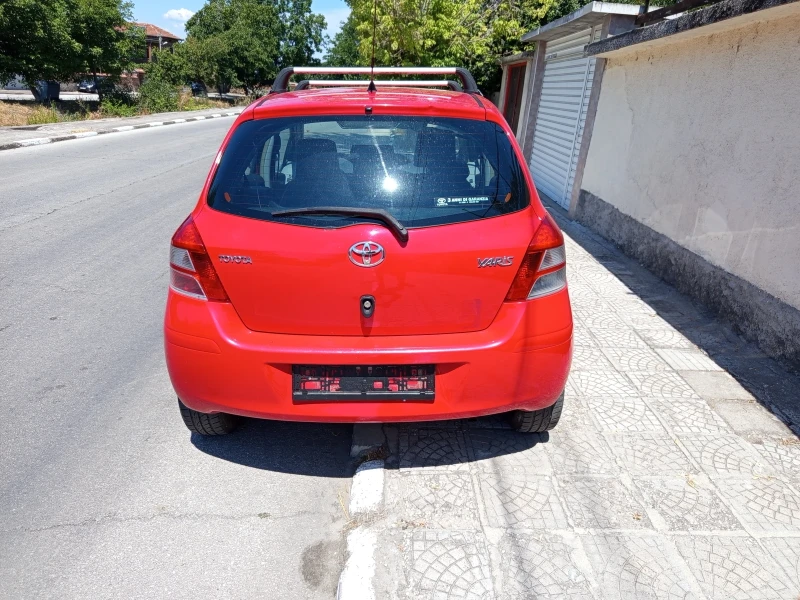 Toyota Yaris 1.0-69кс, снимка 4 - Автомобили и джипове - 51707476