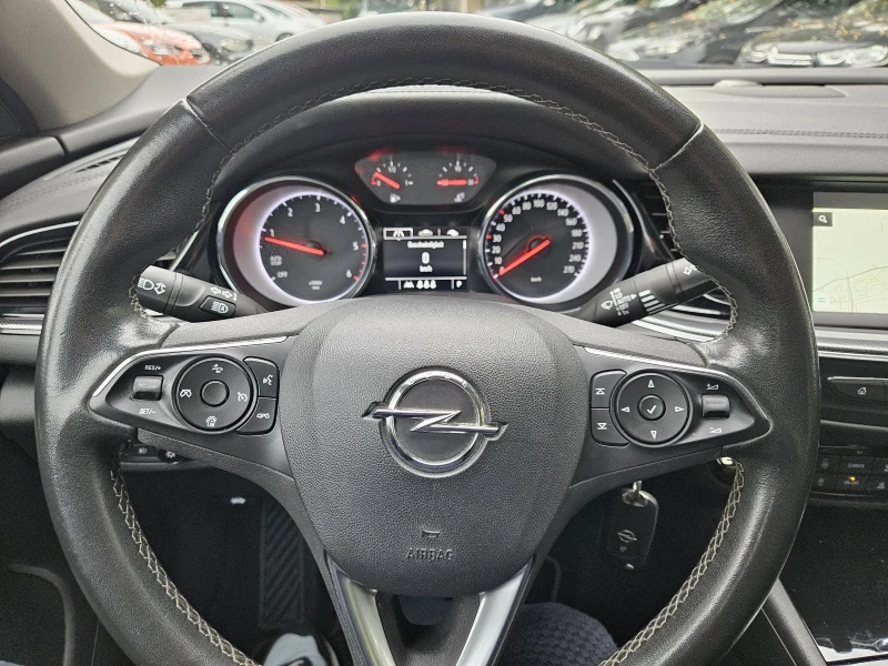 Opel Insignia 1.5 d AUTOMATIC!!!, снимка 14 - Автомобили и джипове - 52051947