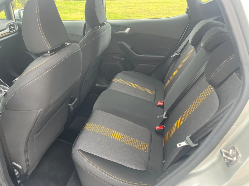 Ford Fiesta 1.0 Turbo Active, снимка 14 - Автомобили и джипове - 52133494