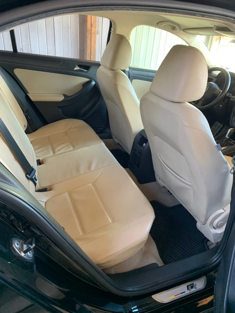 VW Jetta Jetta, снимка 7 - Автомобили и джипове - 52939367