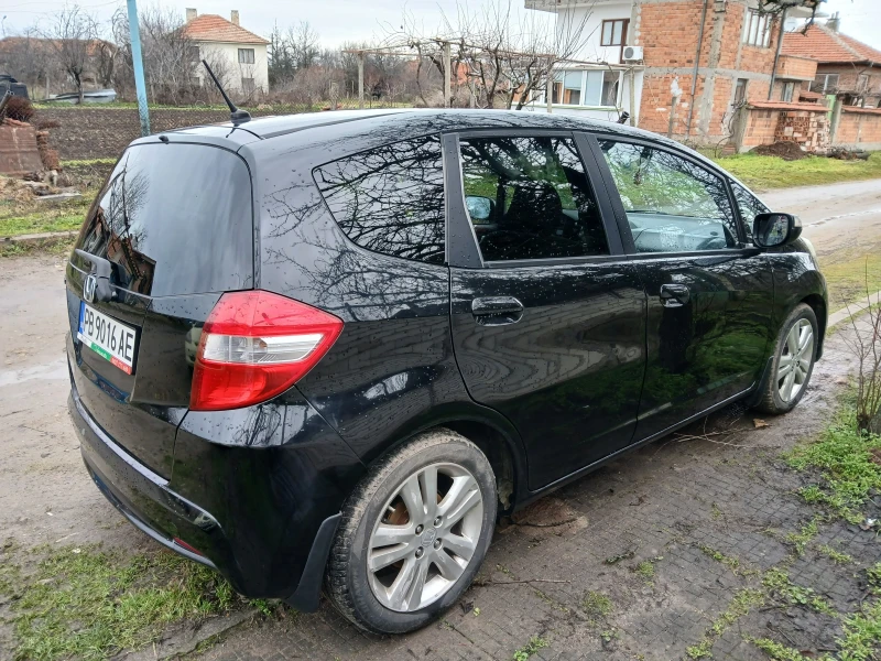 Honda Jazz, снимка 2 - Автомобили и джипове - 53274871