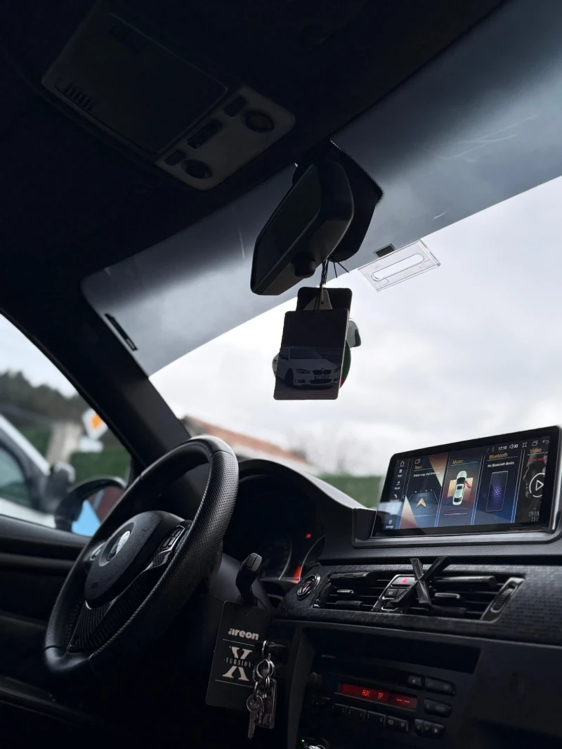 BMW 330, снимка 8 - Автомобили и джипове - 53434732