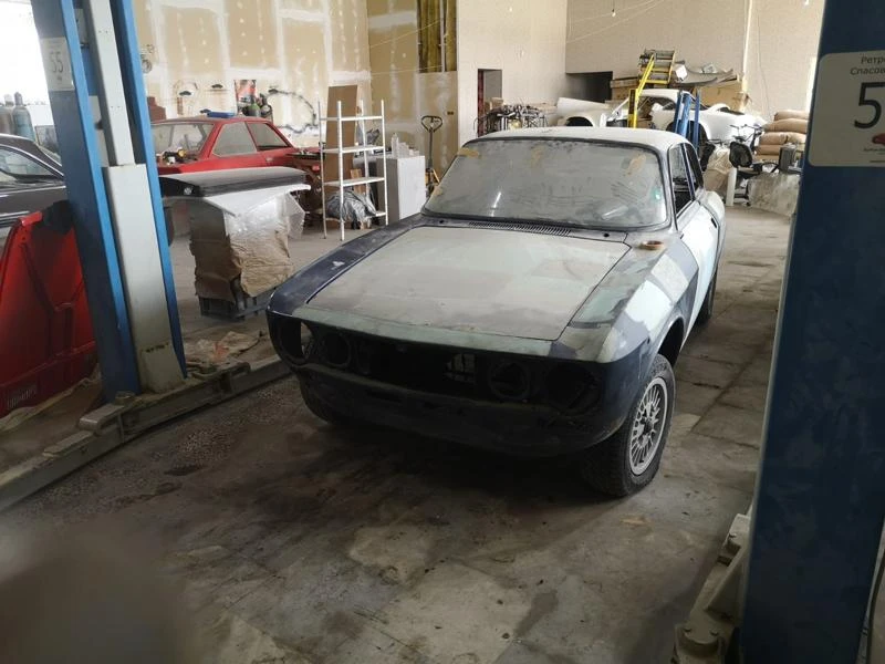 Alfa Romeo Gtv 1750, снимка 2 - Автомобили и джипове - 46924766