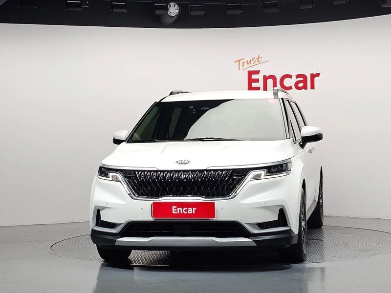 Kia Carnival 2.2 Automatic, снимка 3 - Автомобили и джипове - 55723686