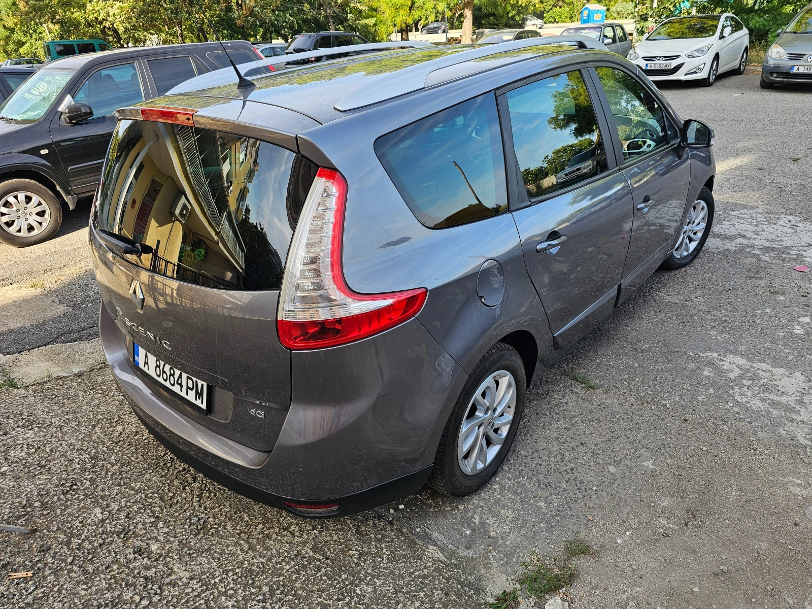 Renault Grand scenic 7 местен 1.5dci  - изображение 3