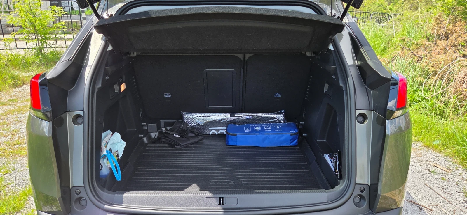 Peugeot 3008 New ALLURE PACK 1. 2 PureTech 130 S&S EAT8 - изображение 10