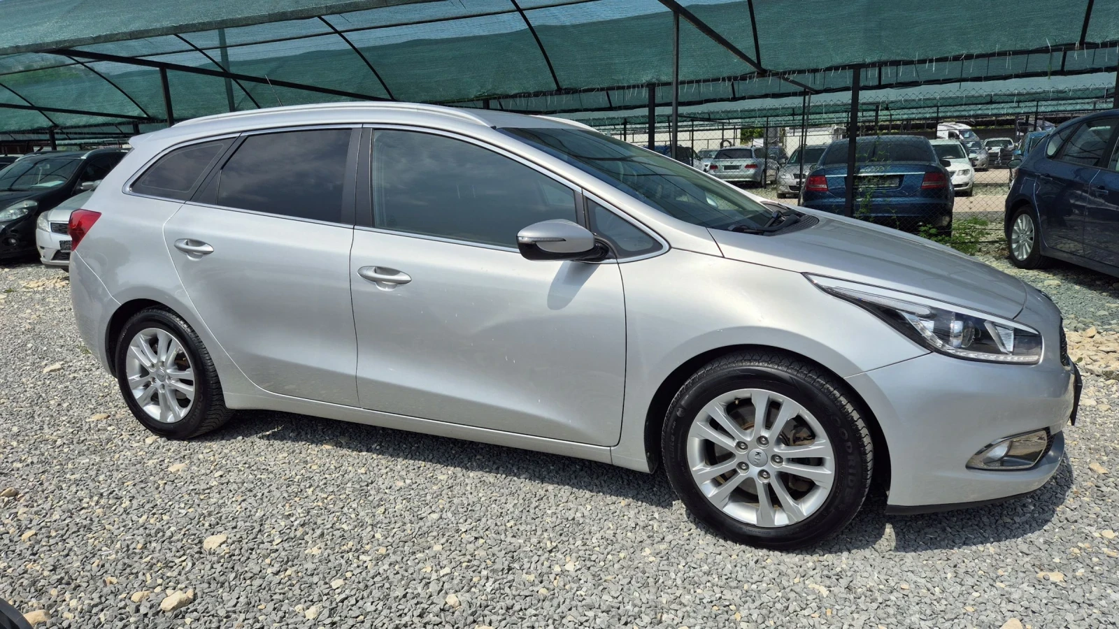 Kia Ceed 1.6 NAVIGACIA - изображение 7