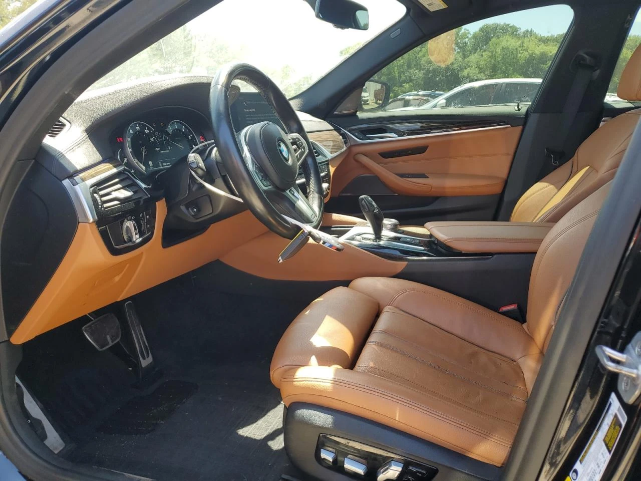 BMW 550 M550XI* АВТО КРЕДИТ - изображение 7