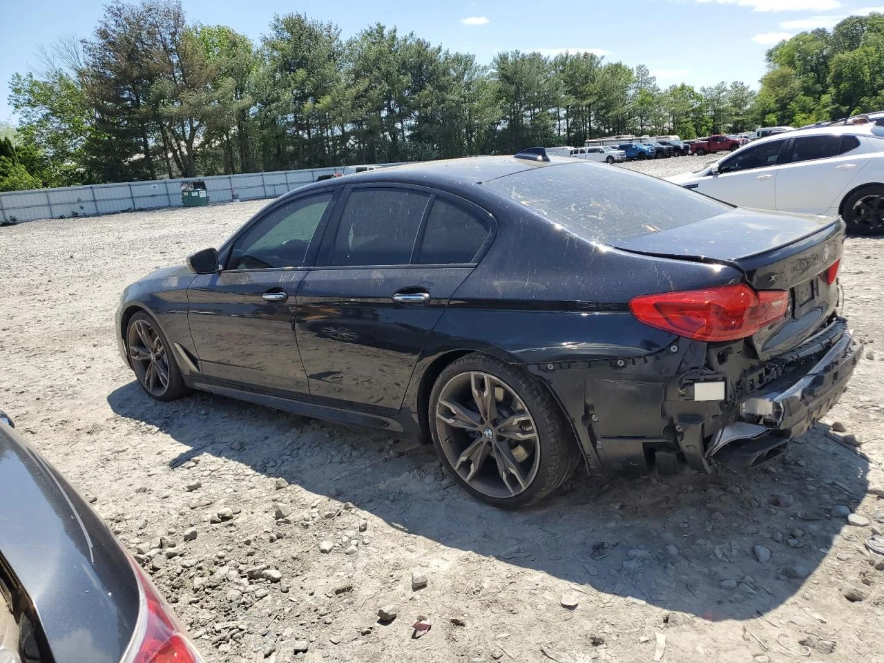 BMW 550 M550XI* АВТО КРЕДИТ - изображение 4