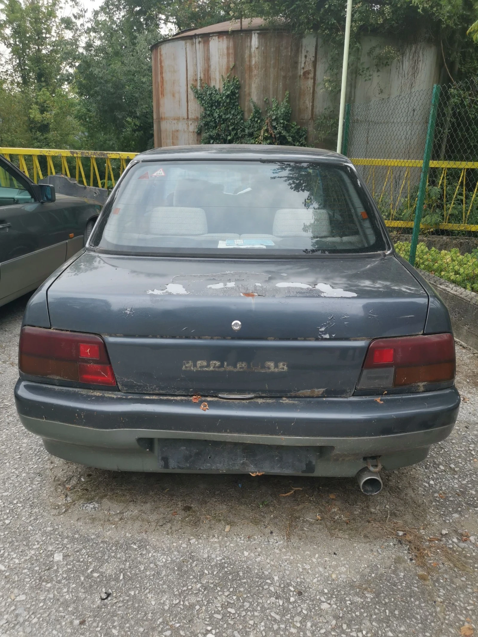 Daihatsu Applause  - изображение 2