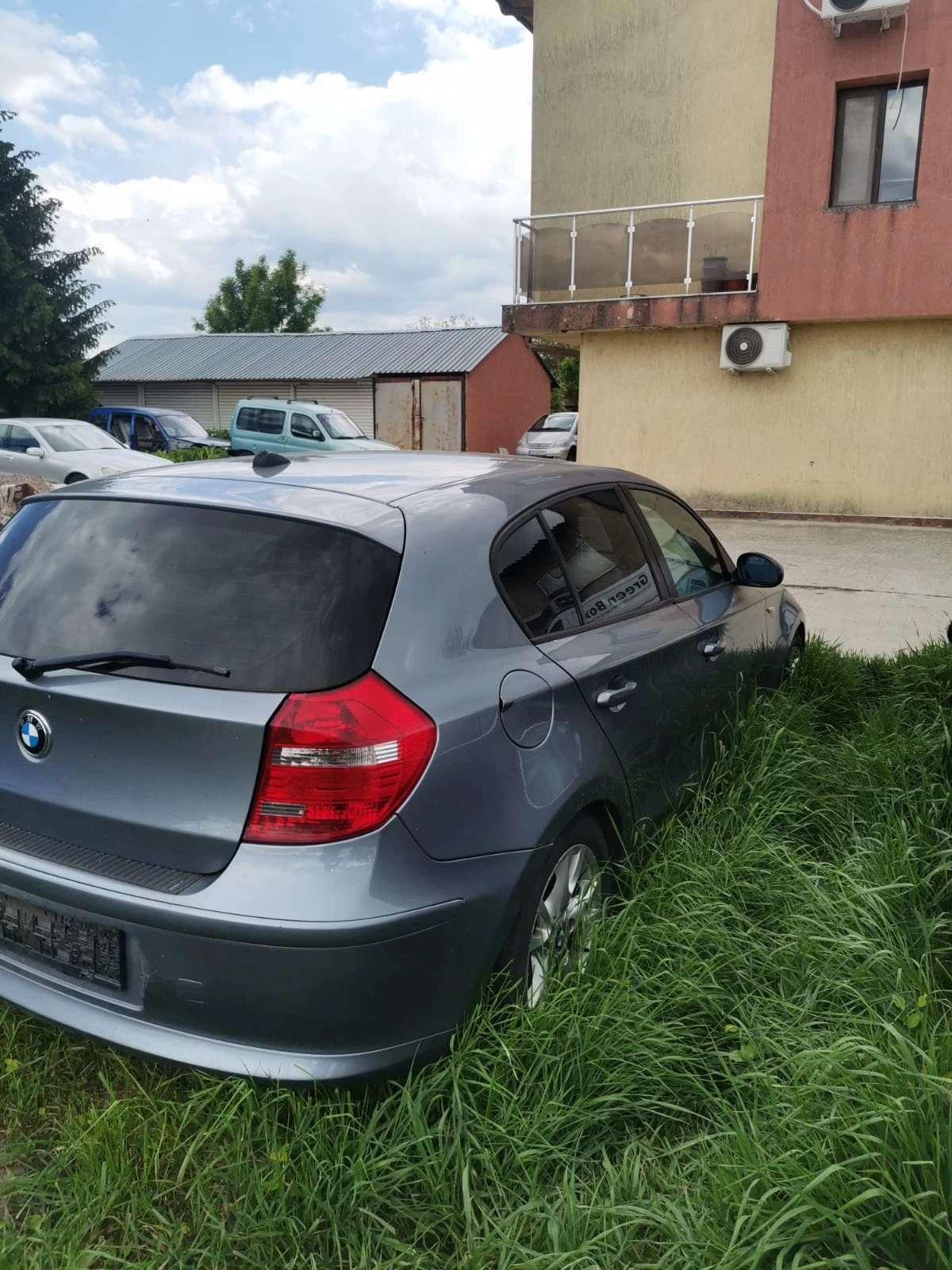 BMW 118  - изображение 10