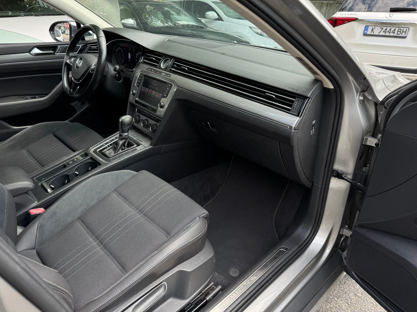 VW Passat Alltrack 2.0TDI DSG 4motion | Mobile.bg   13