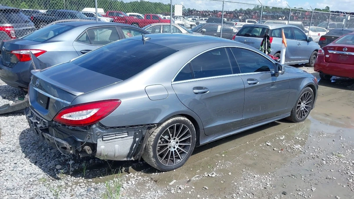 Mercedes-Benz CLS 400 4MATIC/AMG line - изображение 4