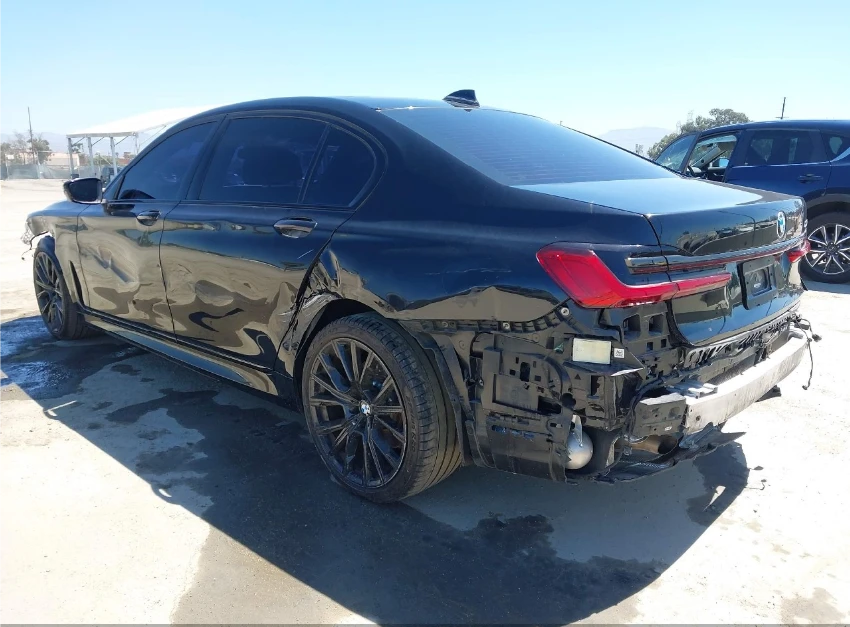 BMW 740 I* DISTRONIC* ПОДГРЕВИ* ОБДУХВАНЕ - изображение 4