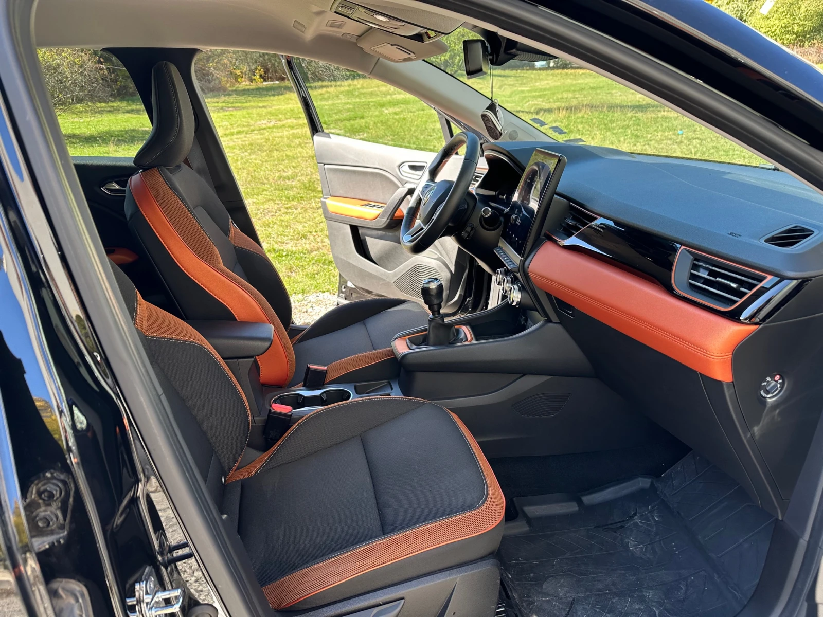 Renault Captur  - изображение 7