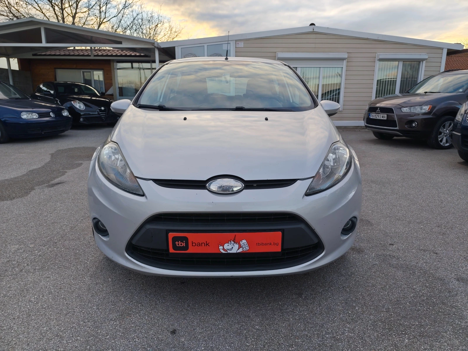 Ford Fiesta 1.3i КЛИМА - изображение 7