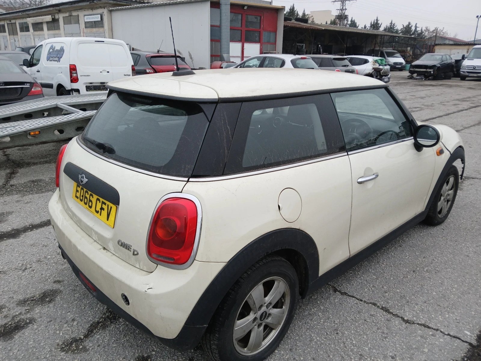 Mini One 1.5/95к/ НА ЧАСТИ! - изображение 5