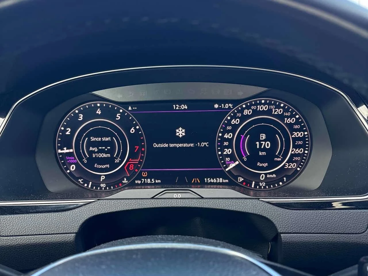 VW Arteon * Auto * CARFAX * ПАНОРАМА * KEYLESS * ОБДУХВАНЕ * - изображение 8