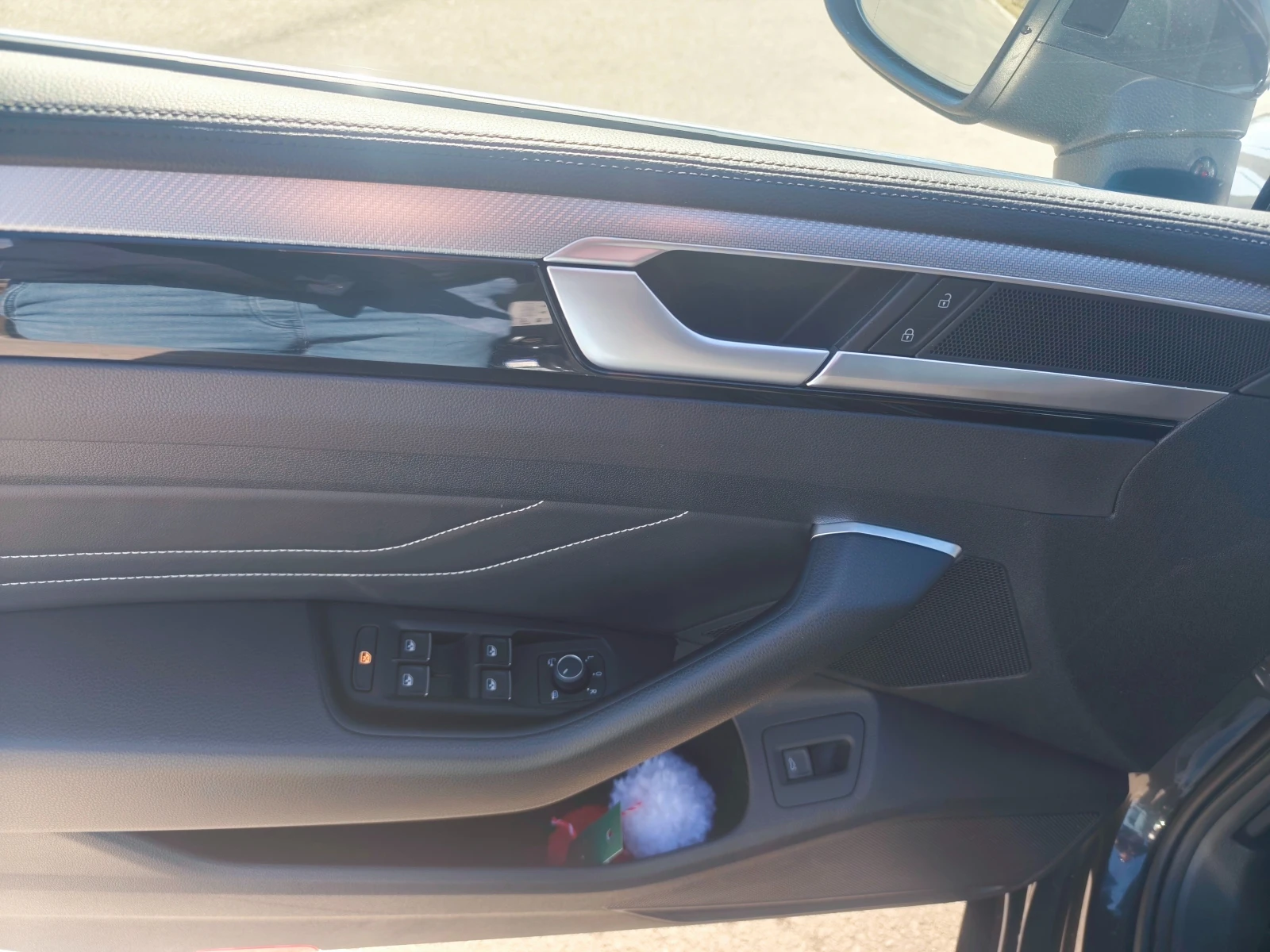 VW Arteon R-Line, снимка 14 - Автомобили и джипове - 53852228