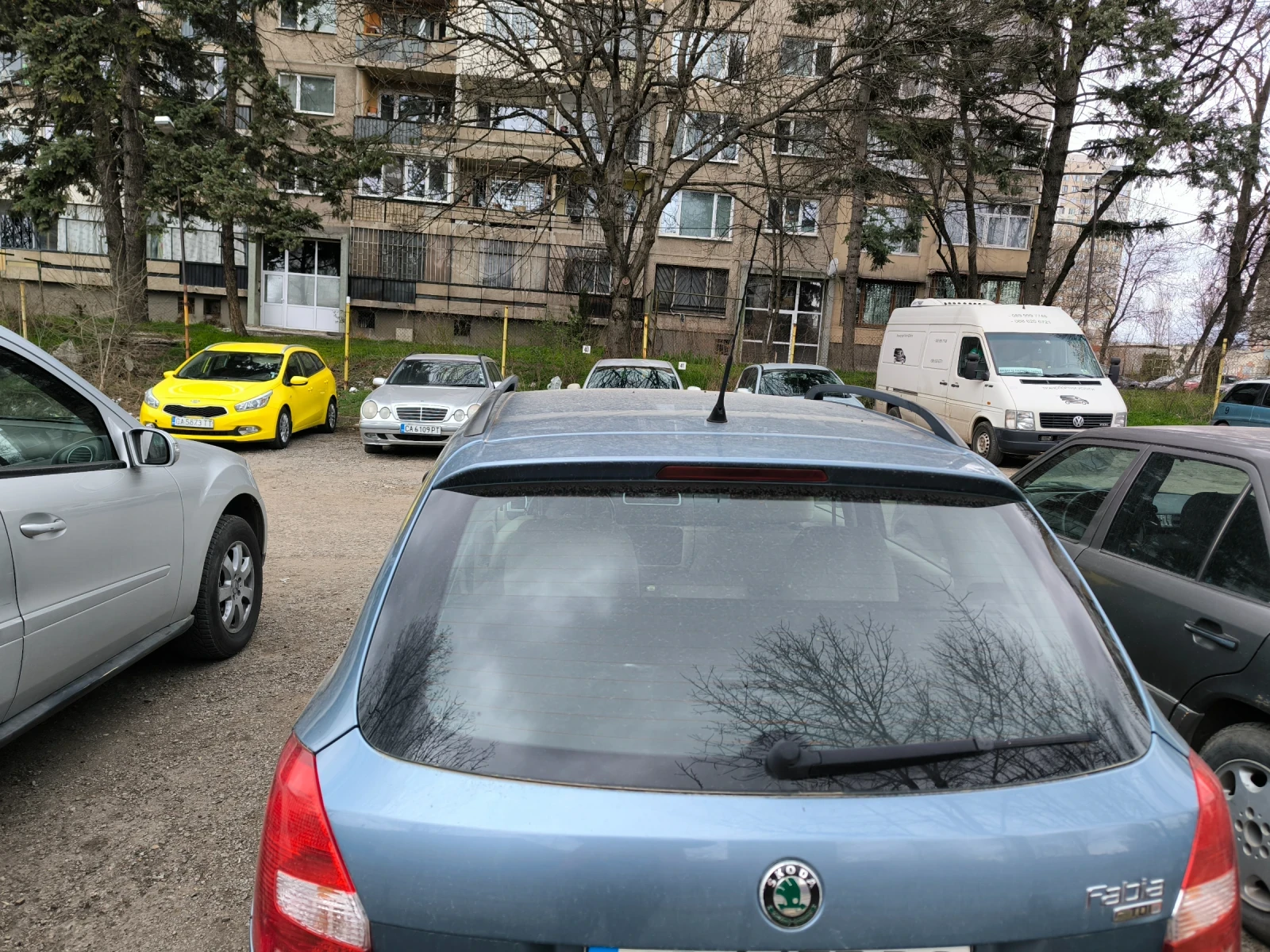 Skoda Fabia, снимка 2 - Автомобили и джипове - 54015037