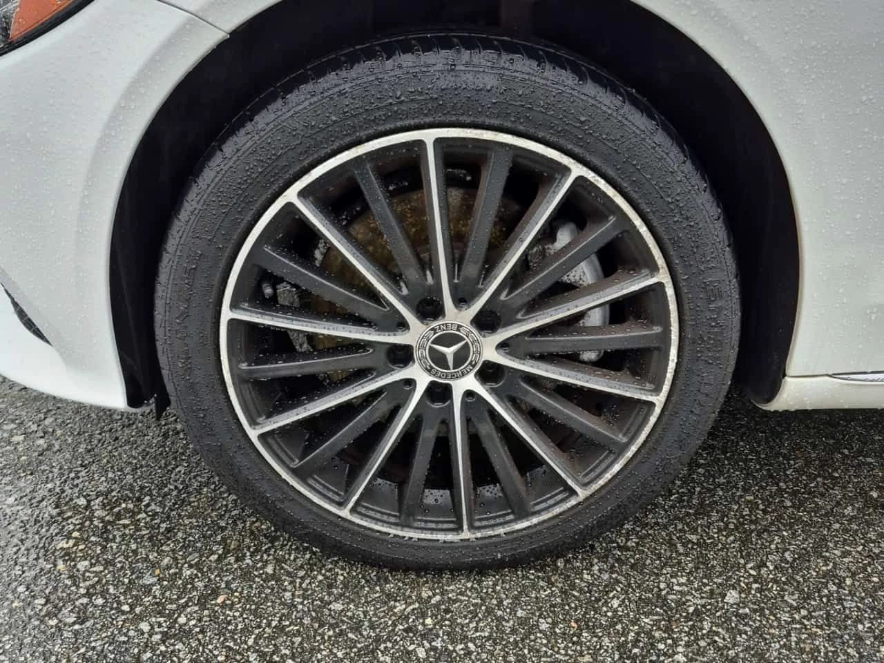 Mercedes-Benz C 300 * CARFAX * ШИБИДАХ * ПОДГРЕВИ, снимка 6 - Автомобили и джипове - 54060513