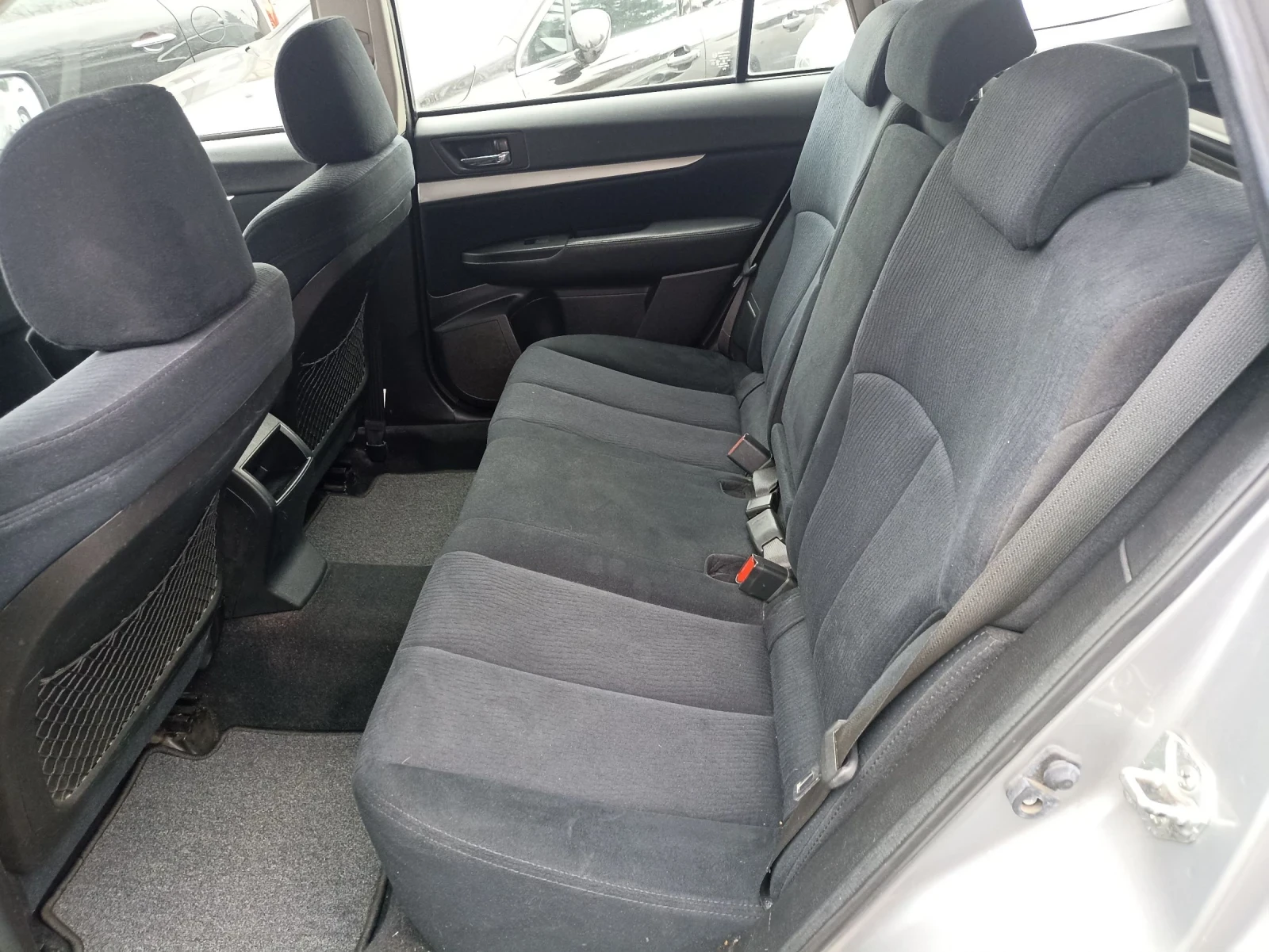 Subaru Outback 2.5i AWD , снимка 12 - Автомобили и джипове - 54063891