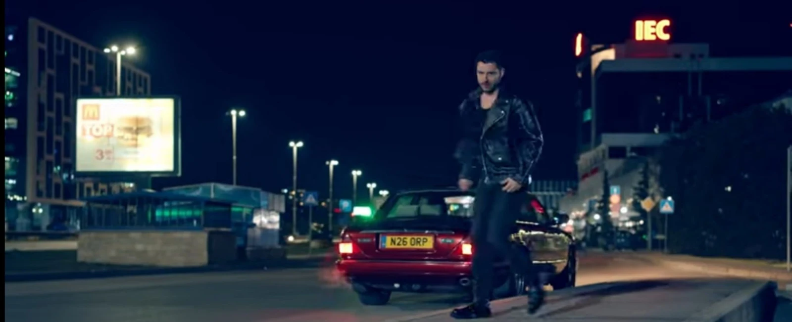 Jaguar Xj, снимка 11 - Автомобили и джипове - 54283484