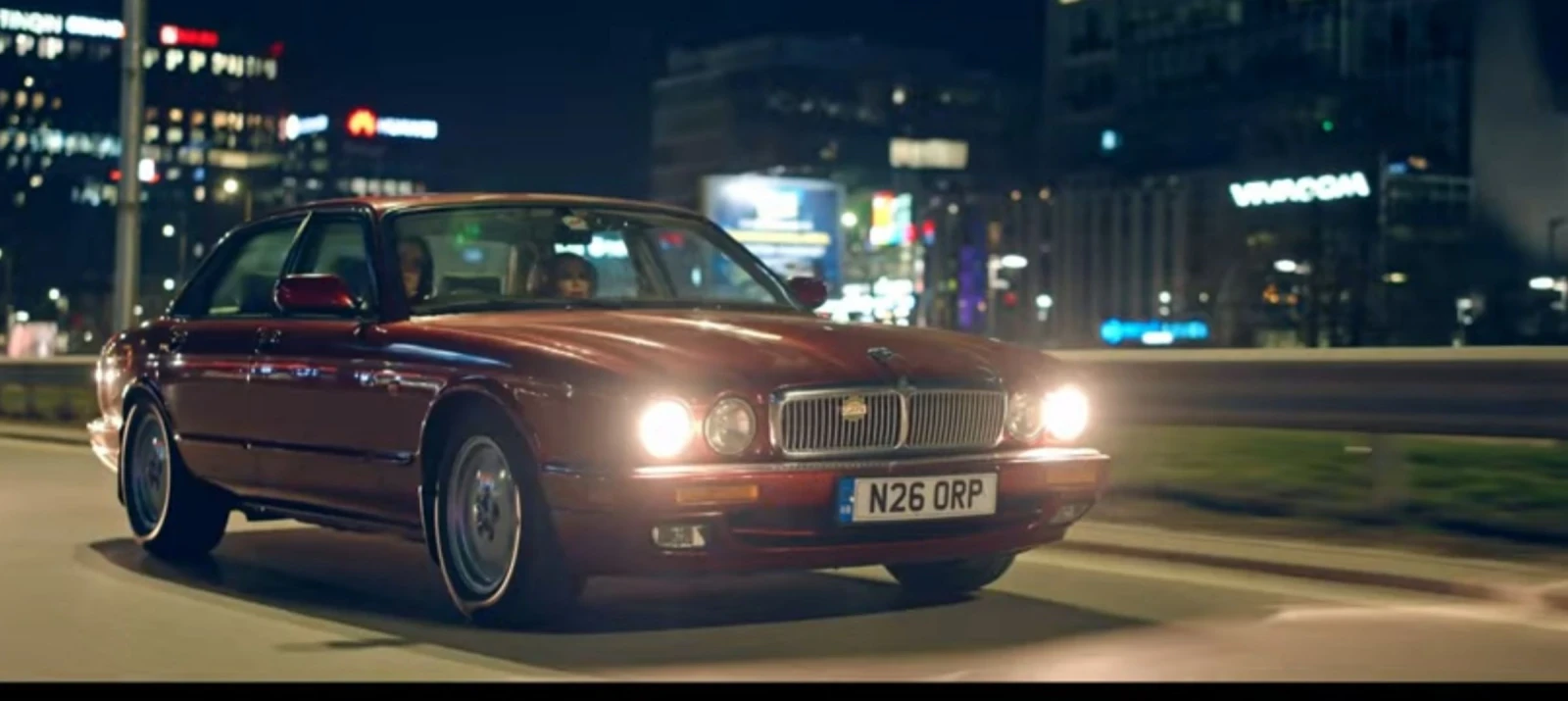 Jaguar Xj, снимка 12 - Автомобили и джипове - 54283484