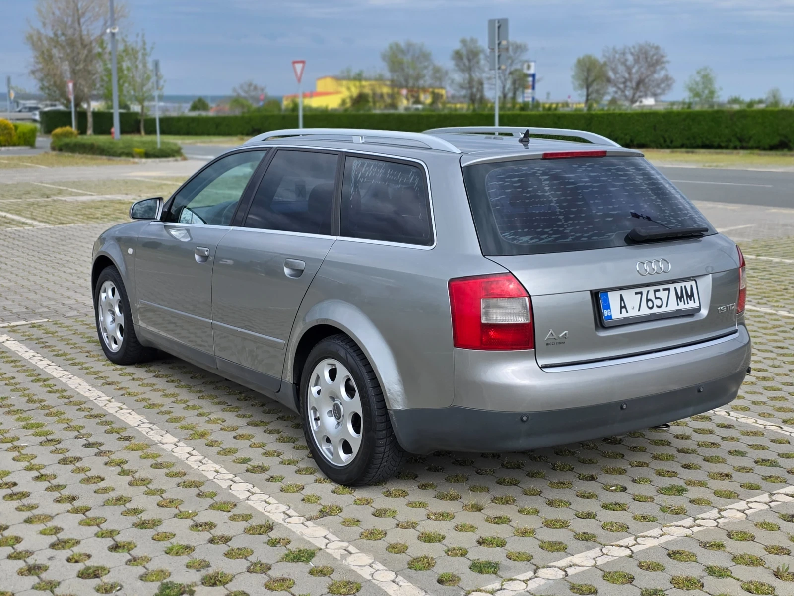 Audi A4 1.9 TDI 131 коня , снимка 9 - Автомобили и джипове - 54359797