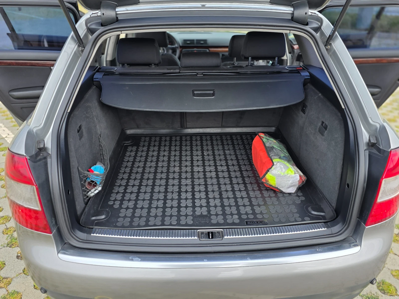 Audi A4 1.9 TDI 131 коня , снимка 10 - Автомобили и джипове - 54359797