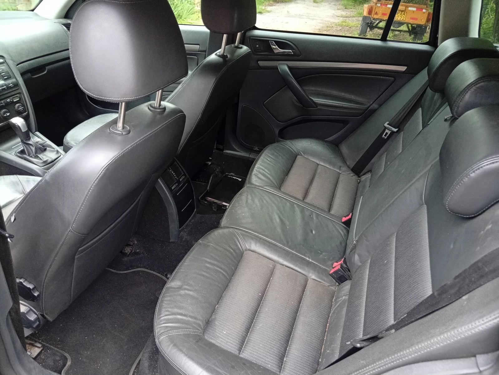 Skoda Octavia 1.9TDI * КЛИМАТРОНИК * , снимка 12 - Автомобили и джипове - 54897084