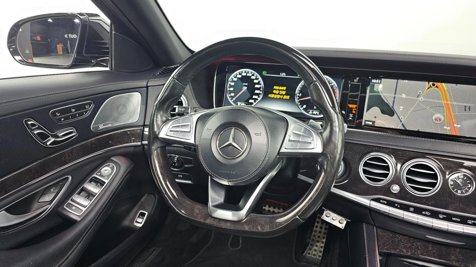 Mercedes-Benz S 350 D* 4Matic* 6.3 Pack* Navi* Pano* Keyless, снимка 10 - Автомобили и джипове - 55245310