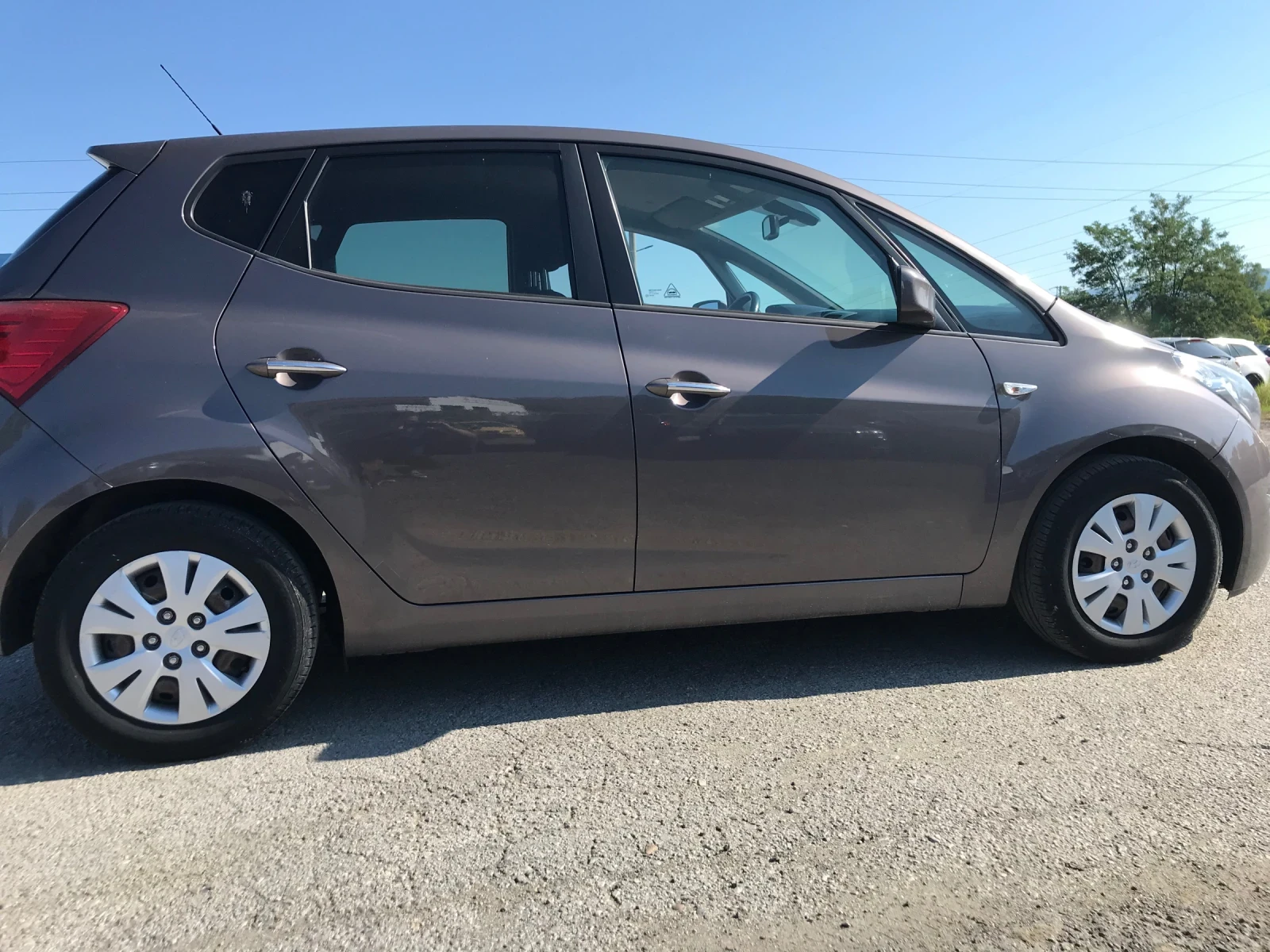 Hyundai Ix20 1.6I AVTOMAT , снимка 5 - Автомобили и джипове - 55772391