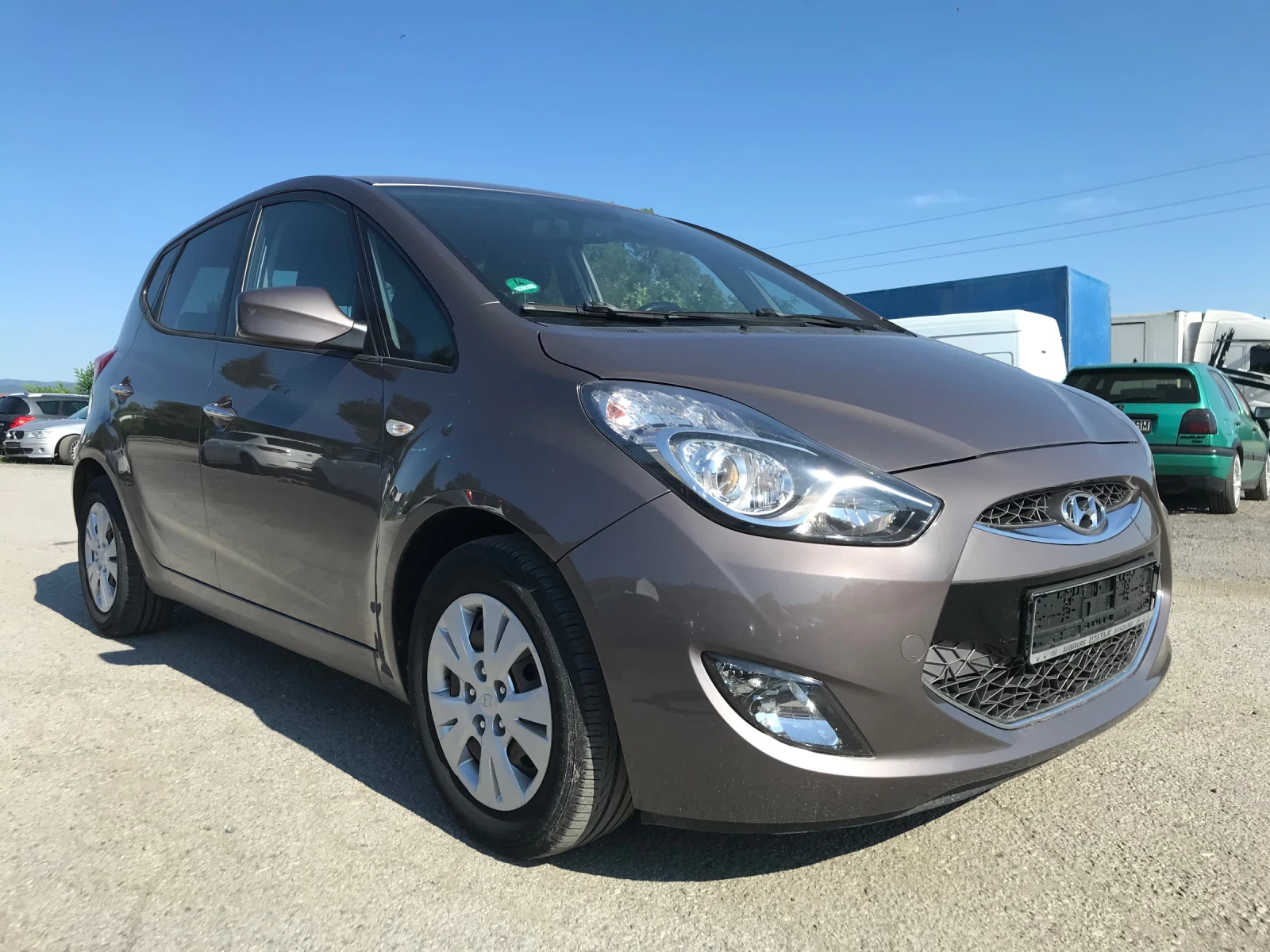 Hyundai Ix20 1.6I AVTOMAT , снимка 2 - Автомобили и джипове - 55772391
