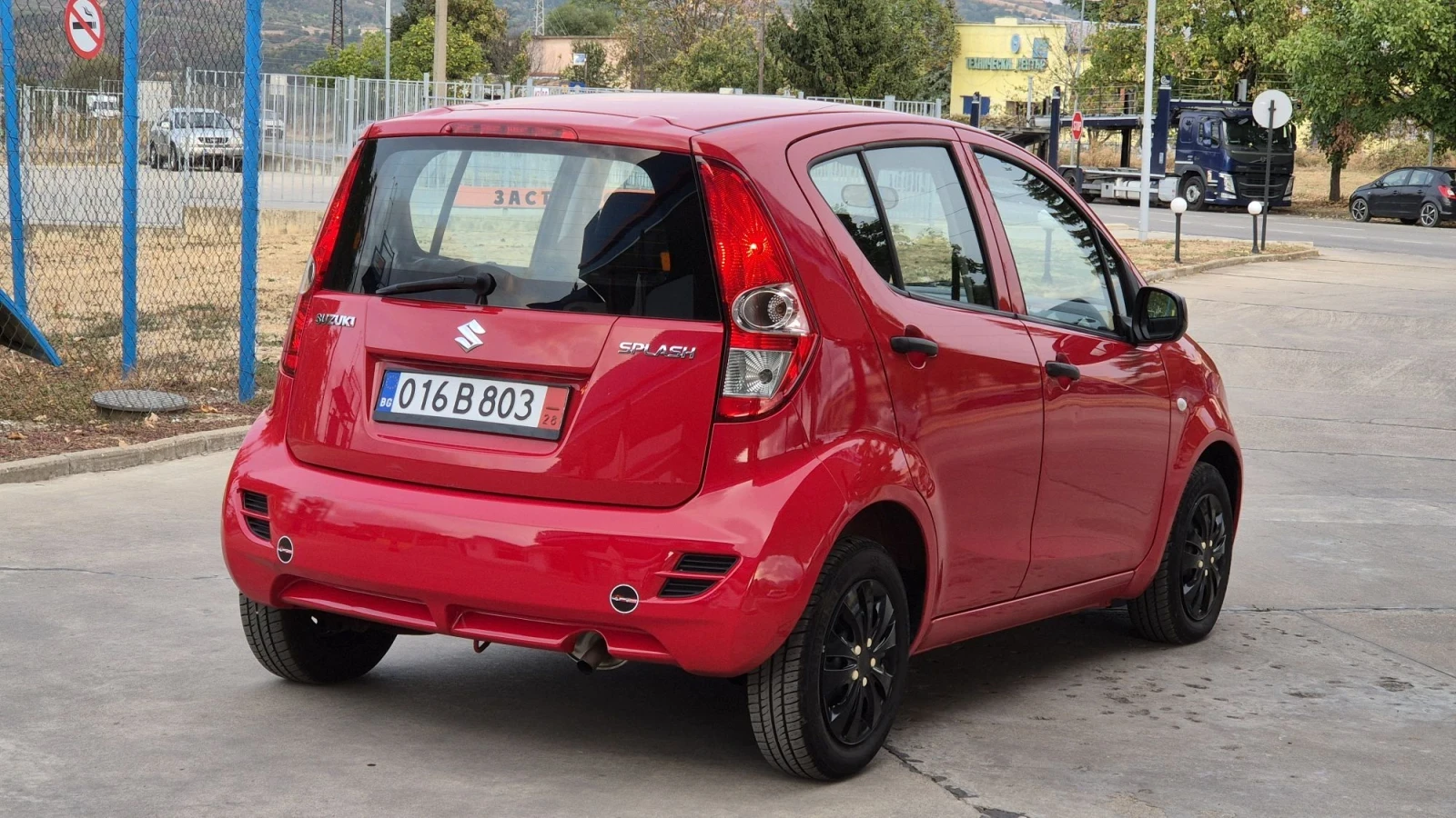 Suzuki Splash 1.0i КЛИМАТИК, снимка 3 - Автомобили и джипове - 56274875