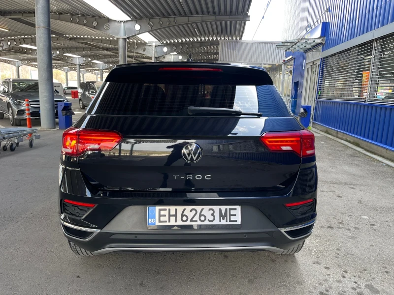 VW T-Roc 2.0TDI - 150к.с. - Топ състояние, снимка 8 - Автомобили и джипове - 49594610