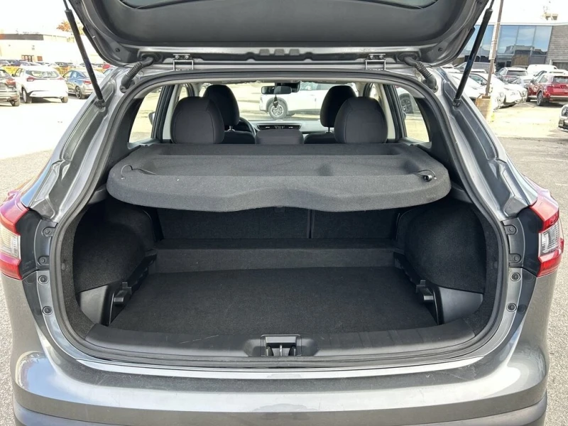 Nissan Qashqai S * * AWD * * CARFAX * * АВТО КРЕДИТ * * , снимка 16 - Автомобили и джипове - 52861423