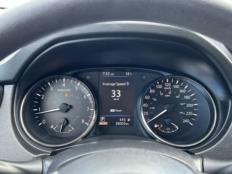 Nissan Qashqai S * * AWD * * CARFAX * * АВТО КРЕДИТ * * , снимка 10 - Автомобили и джипове - 52861423