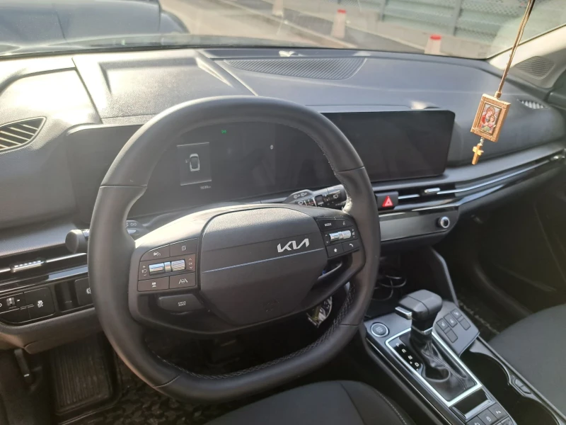 Kia Sportage 1.6T 2WD Comfort + 7 години гаранция, снимка 16 - Автомобили и джипове - 53060255