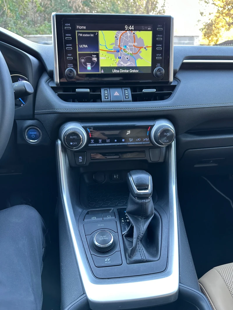 Toyota Rav4 2.5Hybrid/4x4/гаранция/126000км/РЕГИСТРИРАН, снимка 14 - Автомобили и джипове - 53061078