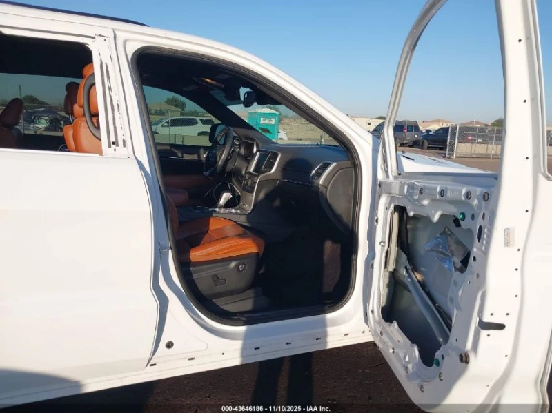 Jeep Grand cherokee 6.4l Srt, снимка 5 - Автомобили и джипове - 53578133