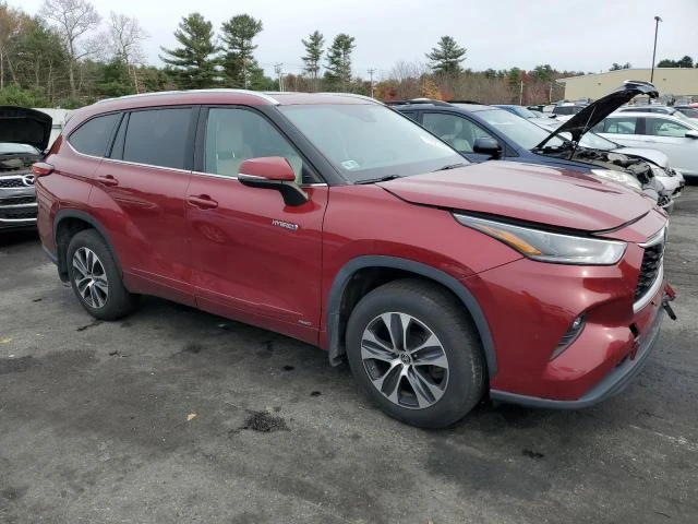 Toyota Highlander HYBRID XLE, снимка 3 - Автомобили и джипове - 48295827