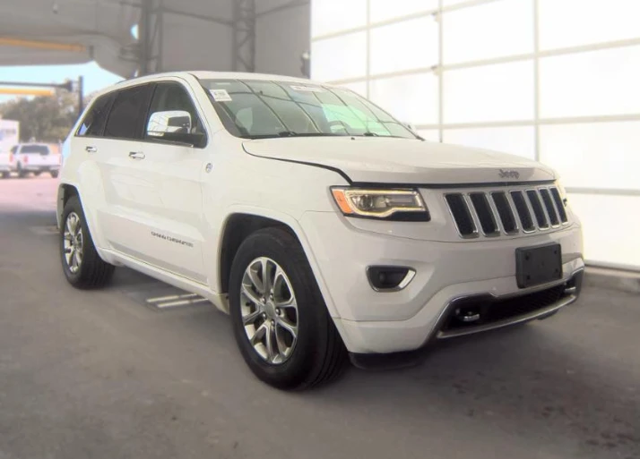 Jeep Grand cherokee Overland* 8ZF* МНОГО ЗАПАЗЕНА* ФИКСИРАНА ЦЕНА* , снимка 3 - Автомобили и джипове - 55790192