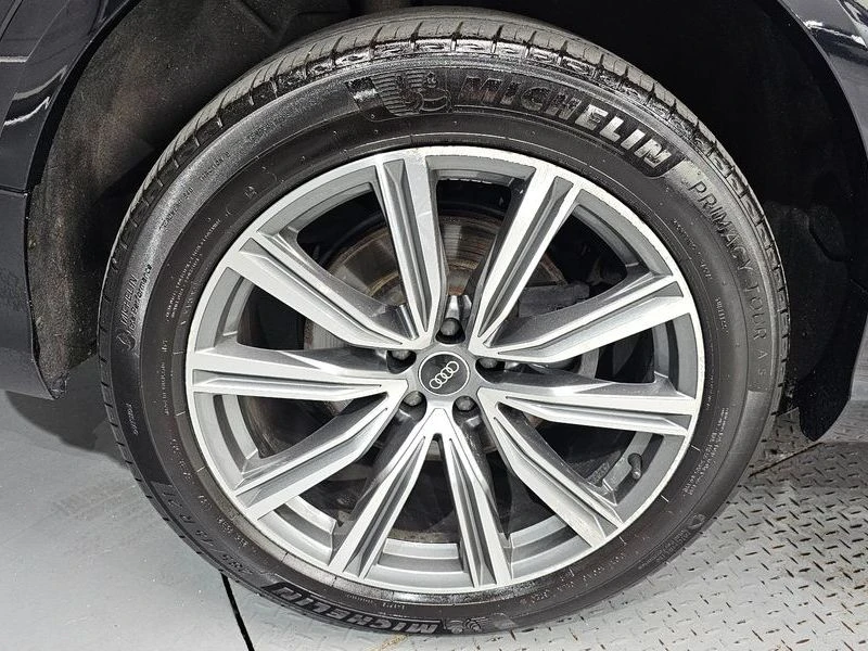 Audi Q8 3.0 DCB Automatic, снимка 5 - Автомобили и джипове - 55800808