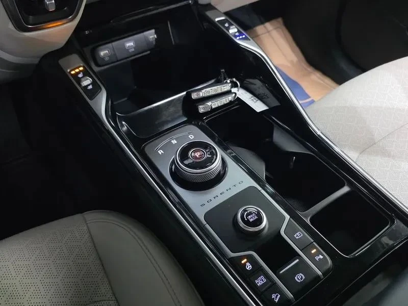 Kia Sorento, снимка 9 - Автомобили и джипове - 56714955