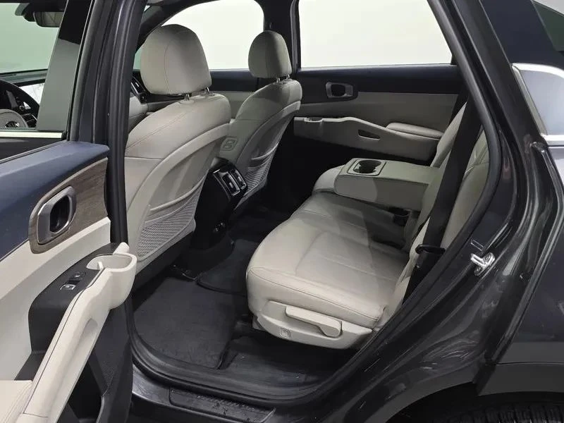 Kia Sorento, снимка 11 - Автомобили и джипове - 56714955