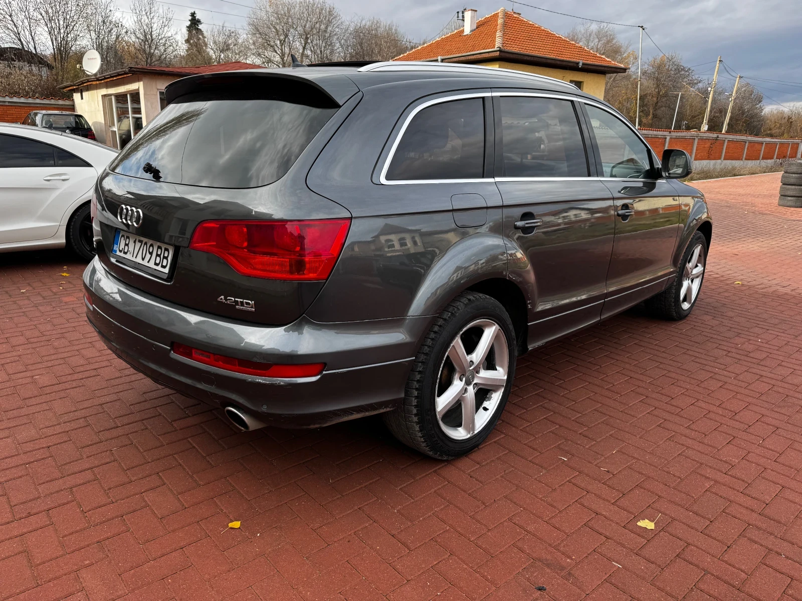 Audi Q7 S-Line 7-МЕСТЕН - изображение 2