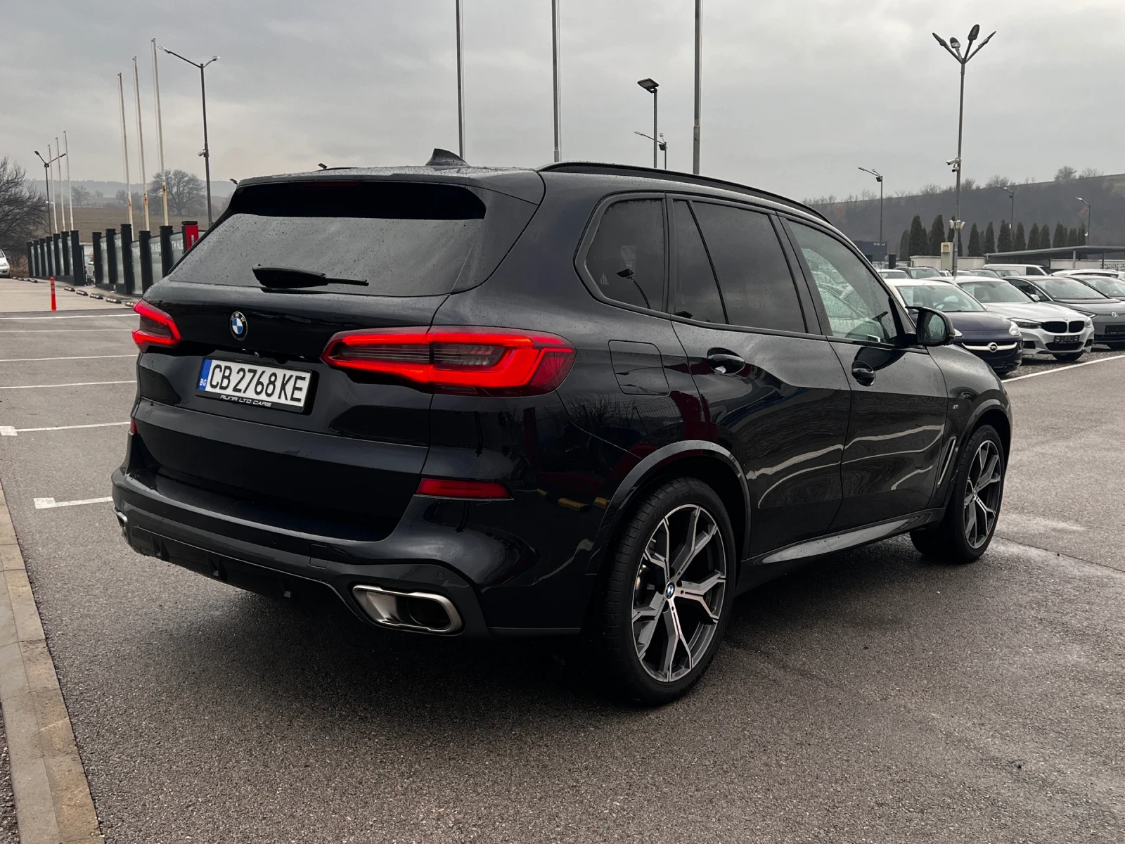 BMW X5 M50d Laser Вентилац Панорама 360 Вакуум HUD Harman - изображение 4